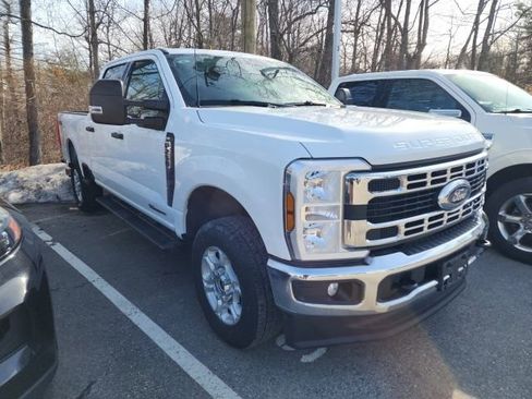 Certified 2025 Ford F250 XLT image 1