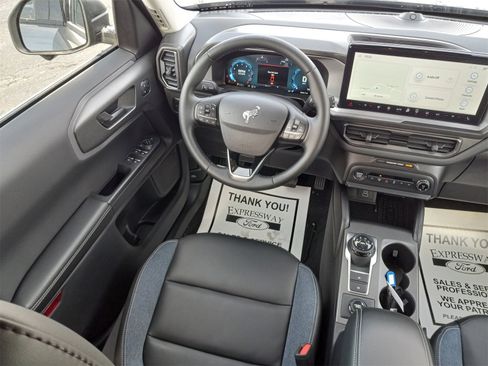 Used 2025 Ford Bronco Sport Outer Banks w/ Outer Banks Tech Package+ image 14