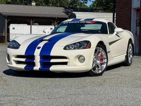 Used 2006 Dodge Viper SRT-10 w/ VOI9 Edition RWD image 7