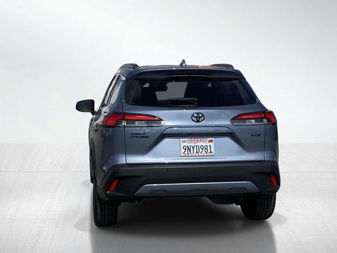 Certified 2024 Toyota Corolla Cross XLE w/ Convenience Package FWD image 6