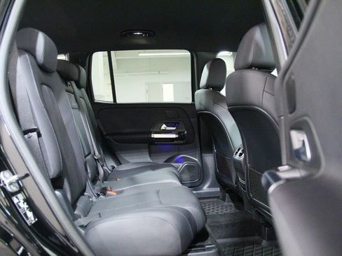 Certified 2025 Mercedes-Benz GLB 250 4MATIC image 27