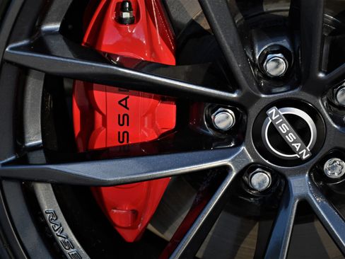 Used 2024 Nissan Z Performance w/ Floor Mat Package image 10