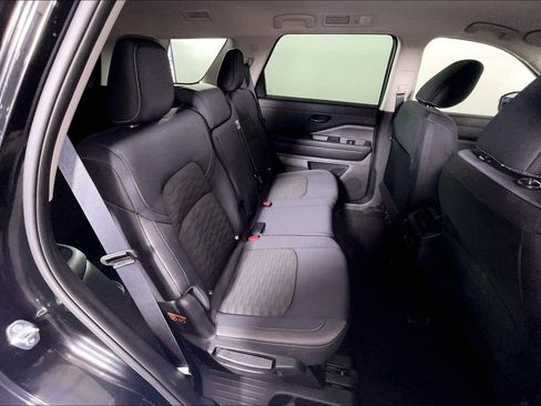 Certified 2025 Nissan Pathfinder S image 37