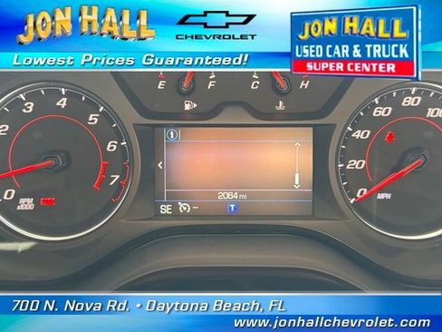 Used 2022 Chevrolet Camaro LT w/ Technology Package image 27