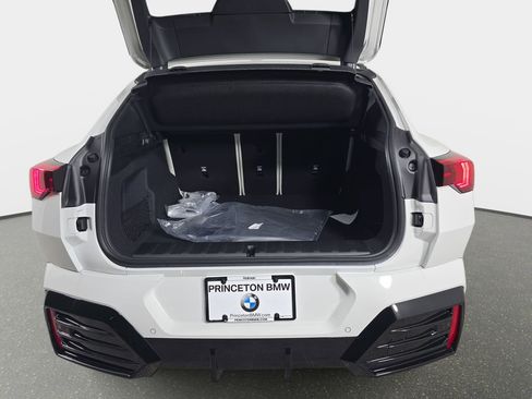 New 2026 BMW X2 xDrive28i w/ Technology Package image 12