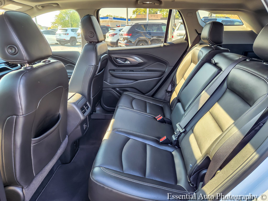 Used 2022 GMC Terrain SLT AWD/4WD image 10