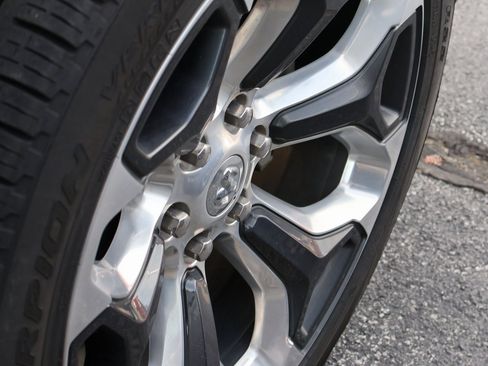 Used 2024 RAM 1500 Limited image 20