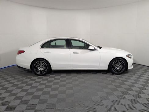 Used 2023 Mercedes-Benz C 300 Sedan image 5
