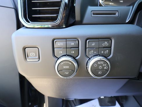 New 2026 GMC Sierra 1500 AT4 w/ AT4 Premium Package image 14