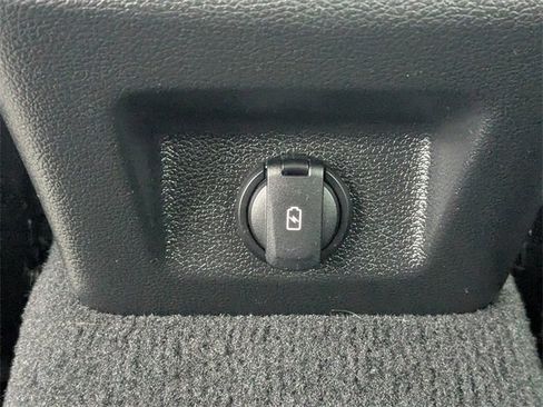 Used 2023 Genesis G70 3.3T w/ Sport Prestige Package image 13