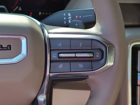 New 2026 GMC Yukon XL Denali w/ Advanced Technology Package RWD image 31
