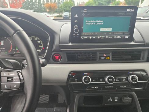 Used 2023 Honda Pilot EX-L image 14