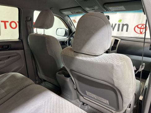 Used 2010 Toyota Tacoma 4x4 Double Cab image 16