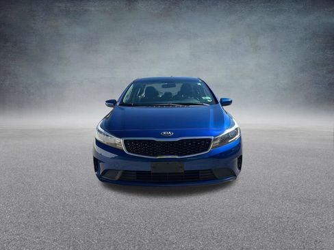 Used 2017 Kia Forte LX FWD image 7