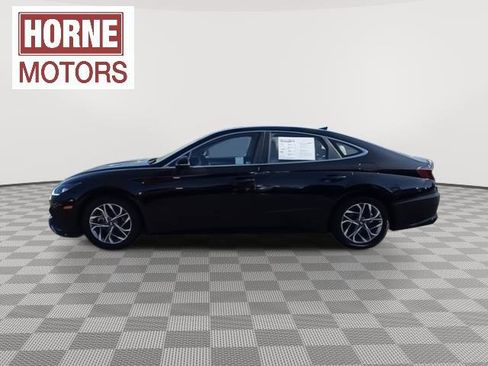 Used 2023 Hyundai Sonata SEL w/ Cargo Package image 4