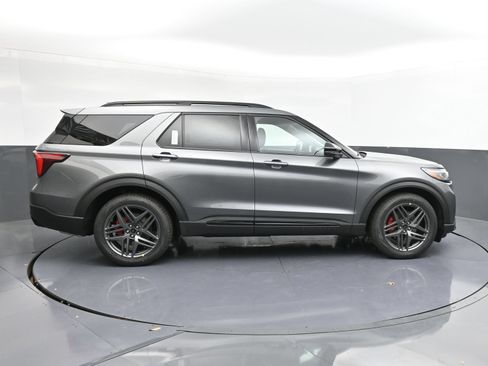 Used 2026 Ford Explorer ST w/ Sun And Sound Package AWD/4WD image 9