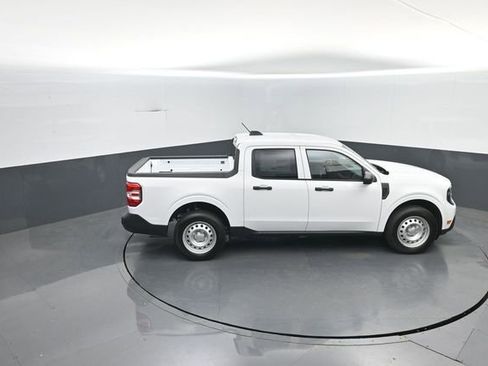 New 2026 Ford Maverick XL w/ Equipment Group 101A AWD/4WD image 31