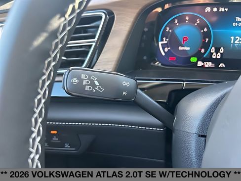 New 2026 Volkswagen Atlas SE image 26