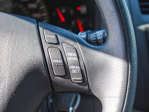 Used 2005 Honda Accord LX image 29