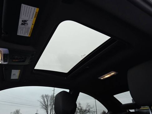 Used 2021 BMW M240i xDrive xDrive image 34