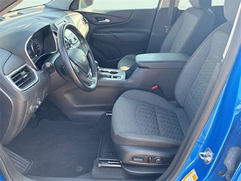 Used 2024 Chevrolet Equinox LT image 18