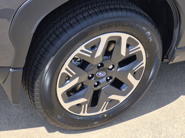 New 2026 Subaru Forester AWD/4WD image 5