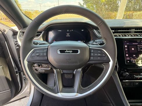 New 2026 Jeep Grand Cherokee L Laredo RWD image 20