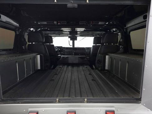 Used 1998 HUMMER H1 Wagon image 12