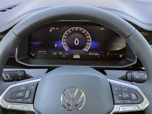 New 2026 Volkswagen Jetta SE FWD image 28