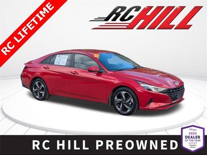 Used 2023 Hyundai Elantra SEL w/ Convenience Package