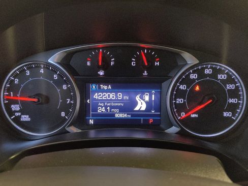 Used 2022 GMC Terrain SLE w/ Driver Convenience Package FWD image 23