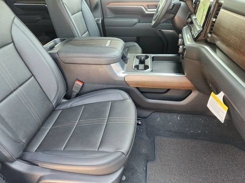 New 2026 Chevrolet Silverado 2500 High Country w/ High Country Premium Package AWD/4WD image 19
