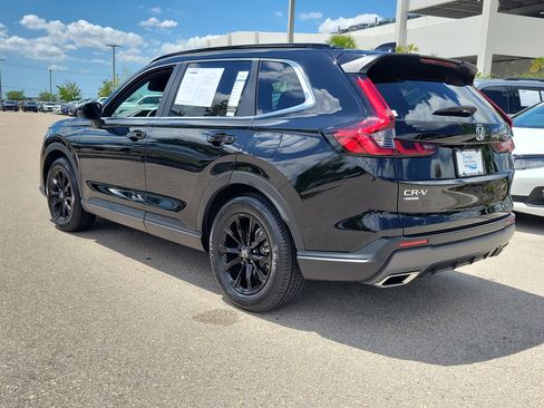 Used 2025 Honda CR-V Sport image 4