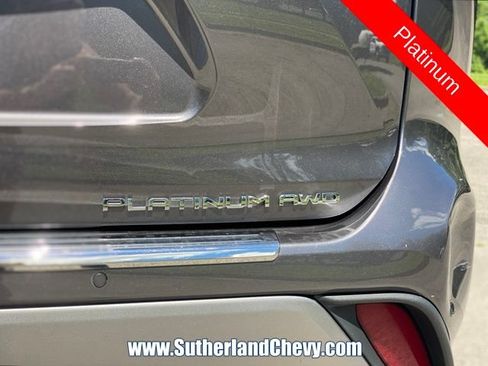 Used 2021 Toyota Highlander Platinum AWD/4WD image 12