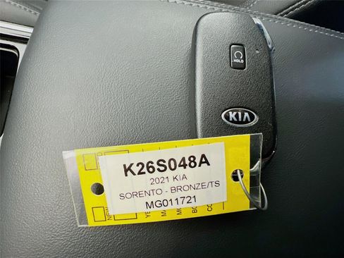 Used 2021 Kia Sorento SX Prestige image 19