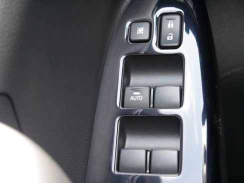 New 2025 Mitsubishi Eclipse Cross LE image 26