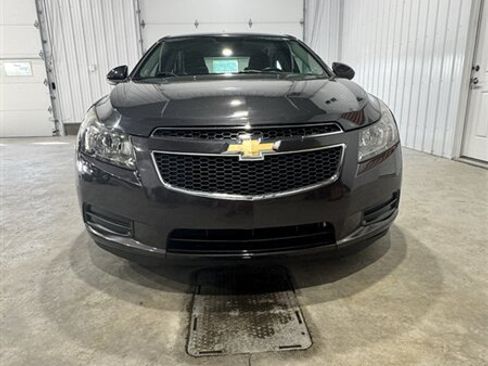 Used 2014 Chevrolet Cruze LT FWD image 3