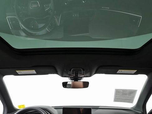 Used 2023 Audi Q5 2.0T Premium w/ Convenience Package image 18