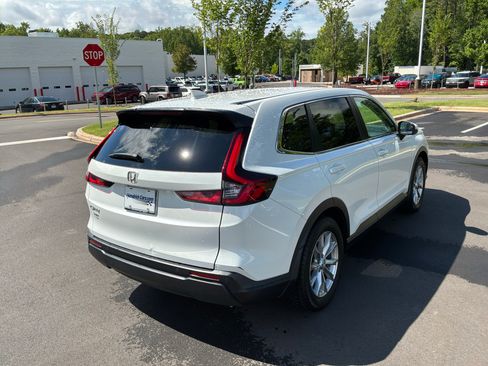 Used 2023 Honda CR-V EX-L image 17
