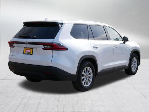 Used 2025 Toyota Grand Highlander AWD Hybrid image 7