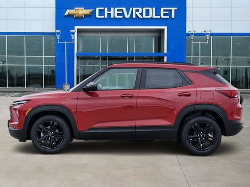 New 2026 Chevrolet TrailBlazer LT w/ Midnight Edition image 3