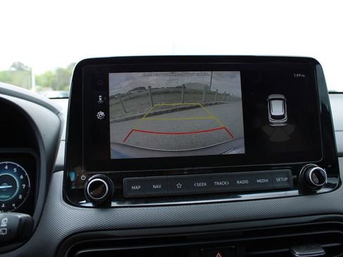 Used 2022 Hyundai Kona Limited image 15