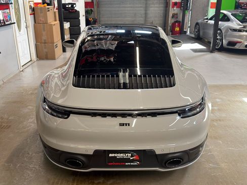 Used 2020 Porsche 911 Carrera RWD image 9