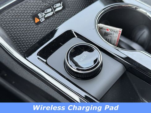 Used 2025 Chevrolet Equinox RS w/ Convenience Package III image 10