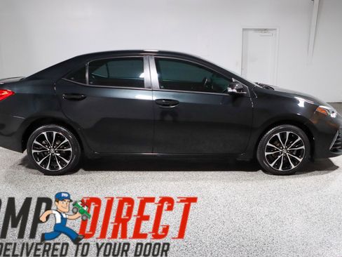 Used 2018 Toyota Corolla SE FWD image 6