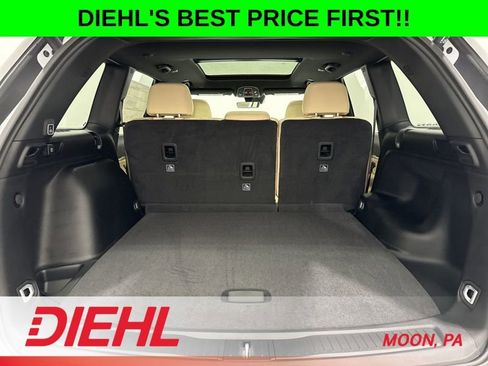 New 2025 Jeep Grand Cherokee Limited w/ Black Appearance Package AWD/4WD image 9