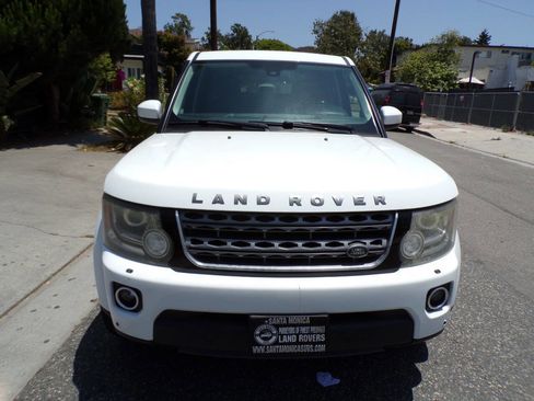 Used 2016 Land Rover LR4 HSE image 10