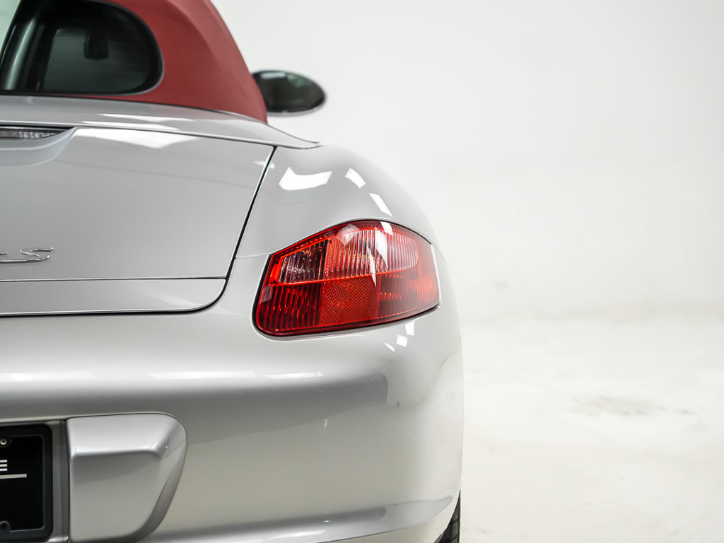 Used 2008 Porsche Boxster RS 60 Spyder RWD image 12