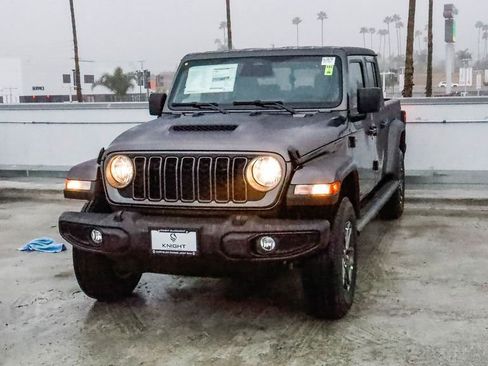 New 2026 Jeep Gladiator Sport image 4