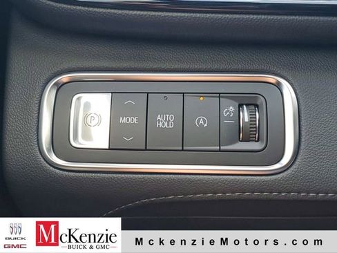 New 2026 Buick Enclave Sport Touring w/ Power Package FWD image 20